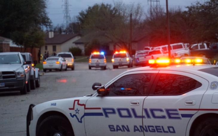 LIVE! Photo/John Basquez