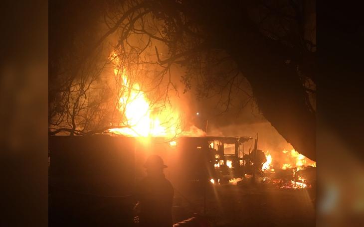 The fire early Sunday morning in London that killed a mother and child. (Contributed/London VFD)