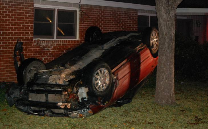 Rollover on the 2300 Blk of W. Ave. N at approximately 2 a.m. (LIVE! Photo/John Basquez)