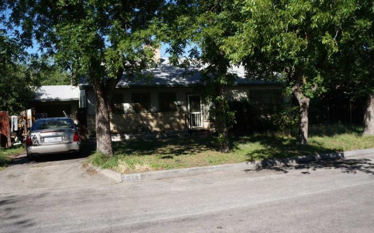 The Sullivan residence at 516 S. Jefferson. (LIVE! Photo/John Basquez)