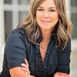 Profile picture for user LeslieLasater