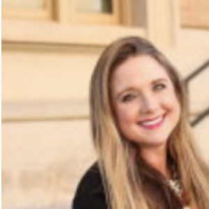 Profile picture for user Lauralei563